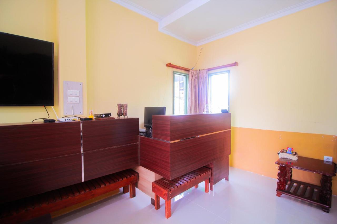 Oyo 1596 Taman Homestay Syariah Dumai Exteriör bild