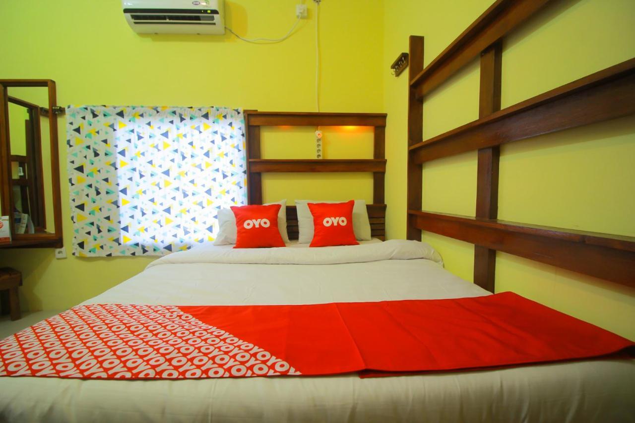 Oyo 1596 Taman Homestay Syariah Dumai Exteriör bild